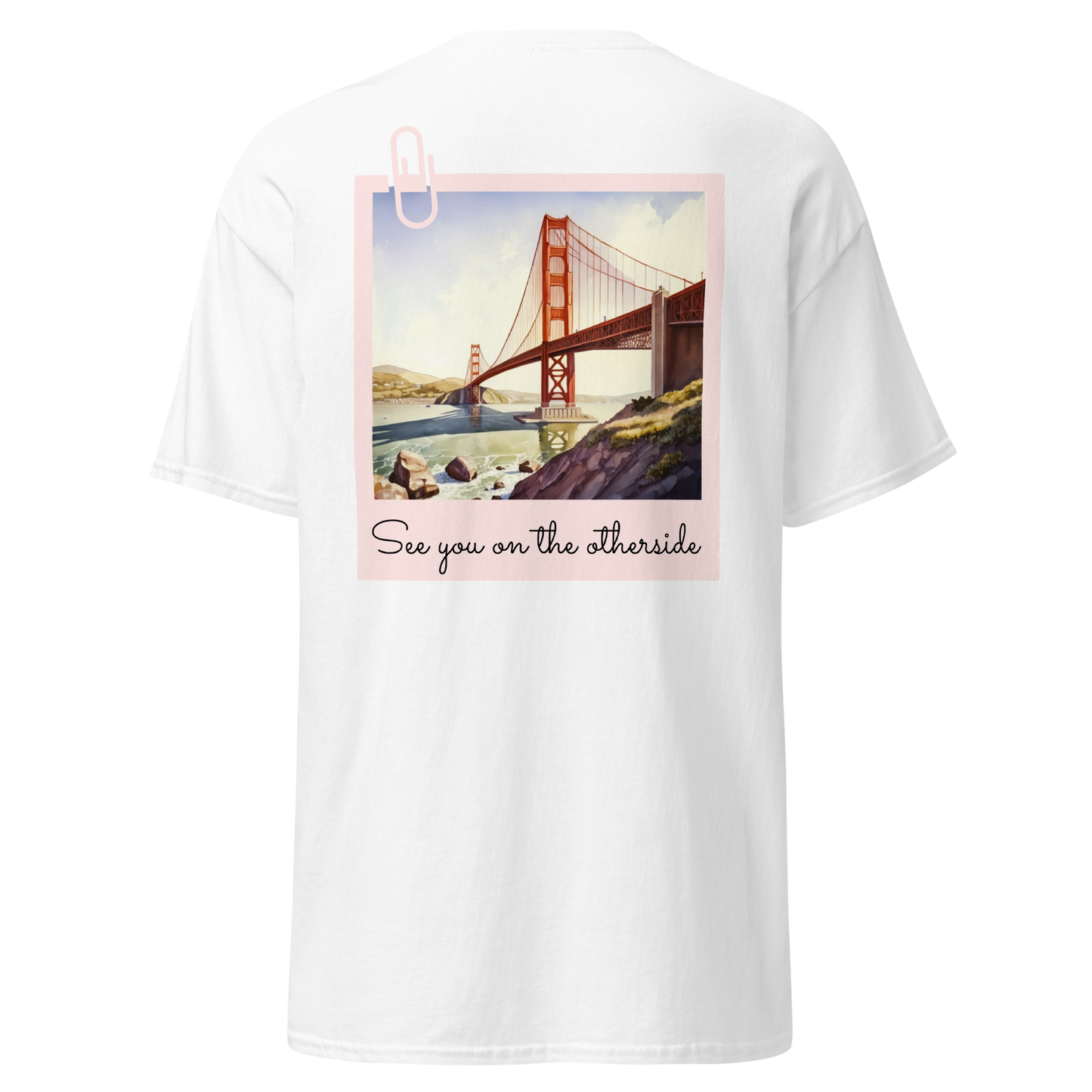 Golden Gate Gateway: Graphic Tee Celebrating an Iconic Landmark